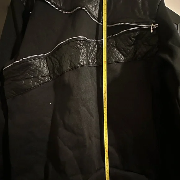 Lightweight pullover - Picture 6 of 6